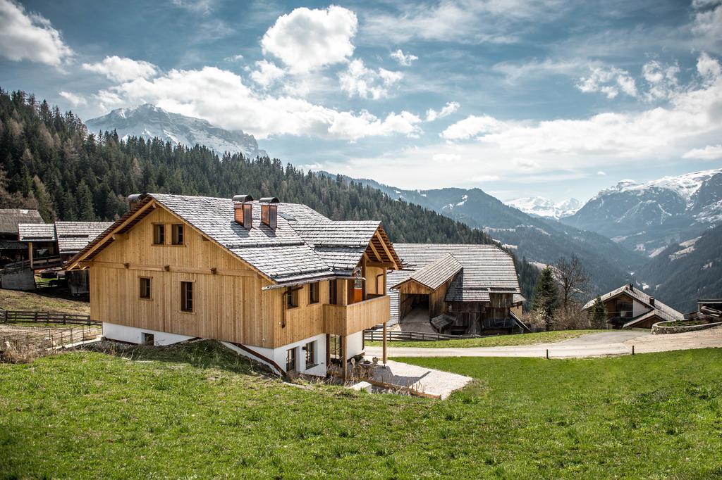 לה ואלה Mountain Chalet Pia מראה חיצוני תמונה